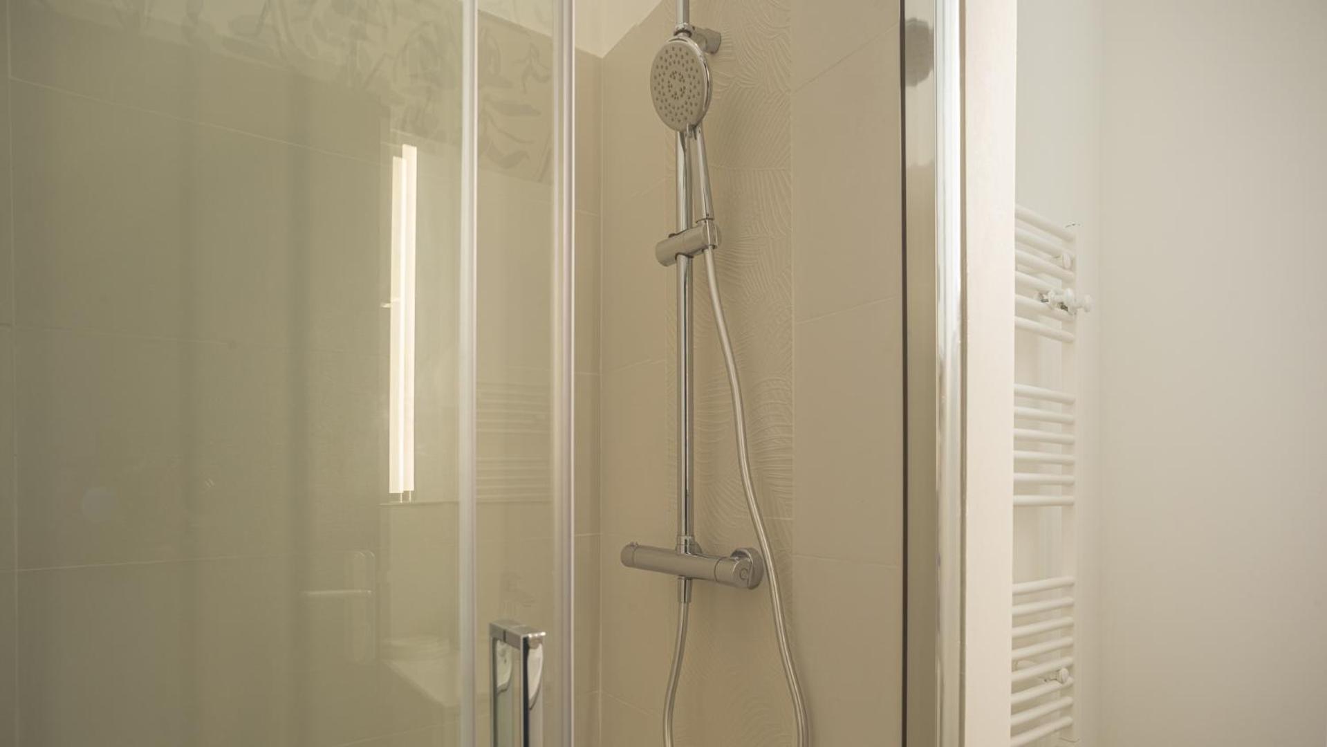 Apartment Bonappart 12 - Charme Napoleonien & Confort