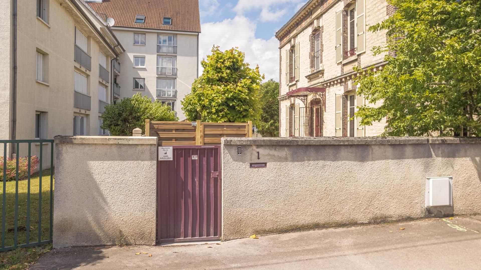 Apartment Bonappart 12 - Charme Napoleonien & Confort